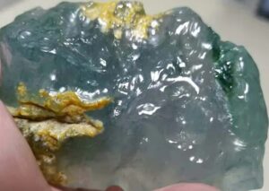 冰种翡翠原石鉴定攻略-文玩鉴赏网