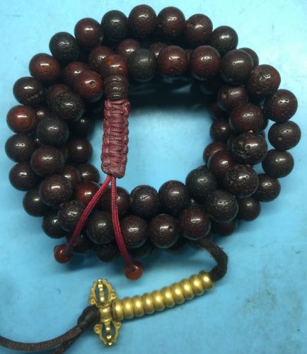 359d0c209c3aca6.jpg插图(1) 星月菩提到底是先包浆还是先开片