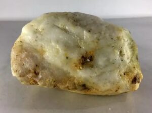 罗甸玉石的特征价值与文化发展