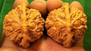 文玩核桃雕刻工艺件渐成藏市新宠-文玩鉴赏网