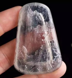 玻璃种翡翠的收藏价值与升值空间