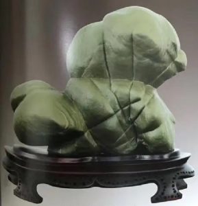 古代观赏石之几案清供与园林置景
