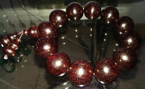 小叶紫檀金星是粗星的好还是细星的好?-文玩鉴赏网