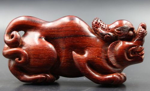 木中极品金丝楠木和小叶紫檀我该选哪个好？