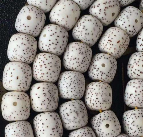 持诵星月菩提佛珠功德-文玩鉴赏网