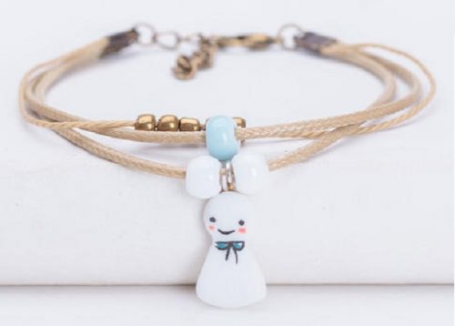 美女收藏家：女性美的追求与艺术交融