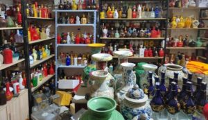 酒瓶收藏:探索历史、艺术与品味的结晶-文玩鉴赏网