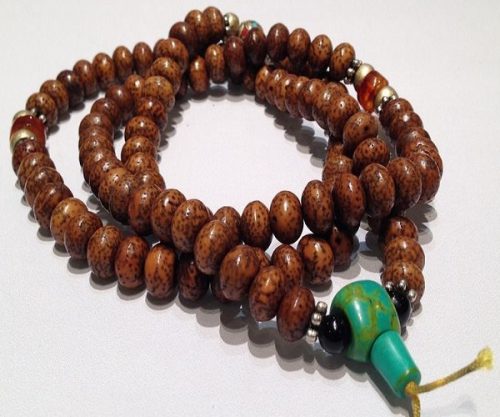 d38b599b557dbac.jpg插图(3) 星月菩提到底是先包浆还是先开片