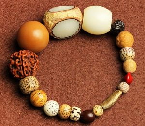 e6deeede0a0341d.jpg插图(2)