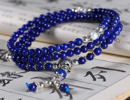 佩戴青金石以求平安,辟邪-文玩鉴赏网