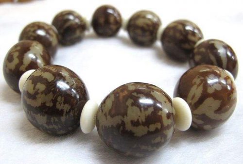 菩提根手串和项链怎么盘玩养护-文玩鉴赏网