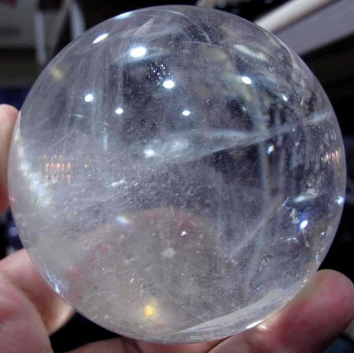 d4ea9bcb3343e2674f0c2b0fc0684534.jpeg插图(1) 天然水晶品种分类以及鉴别方法