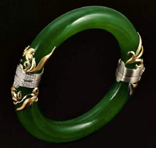 影响翡翠价格的因素有哪些？